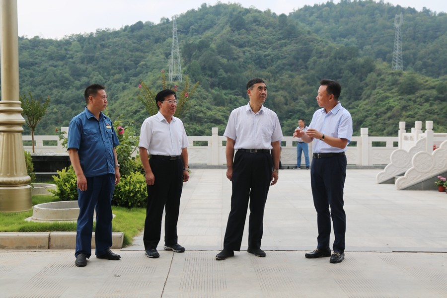 24-2018年8月，全省綠色礦山建設(shè)現(xiàn)場會在金徽股份召開，時任副省長李斌出席會議并做重要講話。.jpg